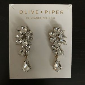 Olive + Piper Florence Drop earrings
